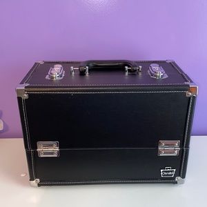 Caboodle makeup train case